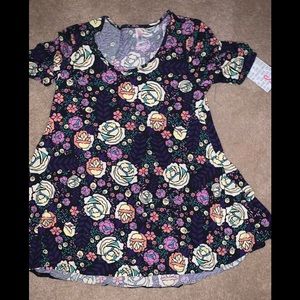 Lularoe Perfect T.